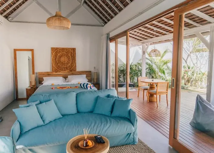 Unique Sula Uluwatu